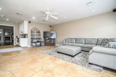 13819 Ivymount Drive, Sugar Land, TX 77498 - Photo 19