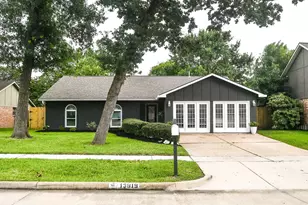 13819 Ivymount Dr, Sugar Land, TX 77498 - Photo 1