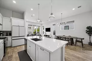 2804 Grand Fountains Dr, Houston, TX 77054 - Photo 3