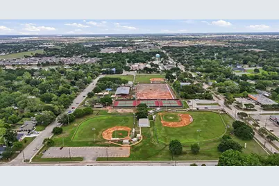 6010 Green Meadows Lane, Katy, TX 77493 - Photo 37