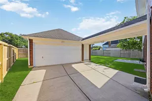 4712 Broadmoor Dr, League City, TX 77573 - Photo 43