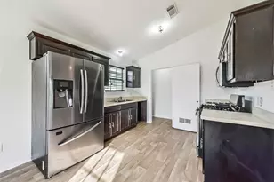 3421 Hardie St, Houston, TX 77026 - Photo 5