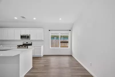 3013 Myrtle Beach Lane, League City, TX 77573 - Photo 9