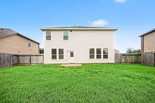 13211 Barrington Oaks Cir, Houston, TX 77044 - Photo 23