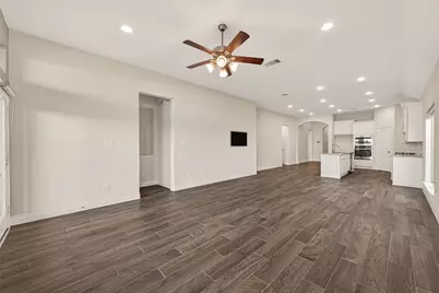 2702 Primrose Bloom Lane, Richmond, TX 77406 - Photo 7