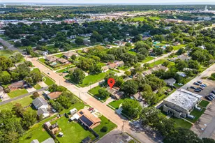 322 N Logan St, Texas City, TX 77590 - Photo 31