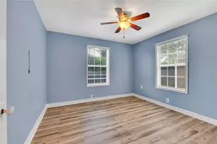 322 N Logan St, Texas City, TX 77590 - Photo 17