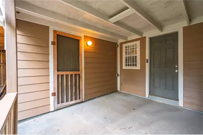322 N Logan Street, Texas City, TX 77590 - Photo 9