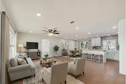 5707 Lyndhurst Drive, Houston, TX 77033 - Photo 7