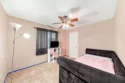 807 Highland Woods Drive, Highlands, TX 77562 - Photo 17