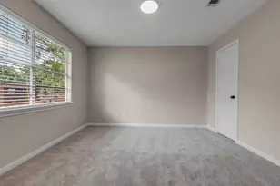 6415 Bayonne Dr, Spring, TX 77389 - Photo 31