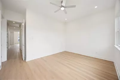 422 E 41 Street, Houston, TX 77022 - Photo 23