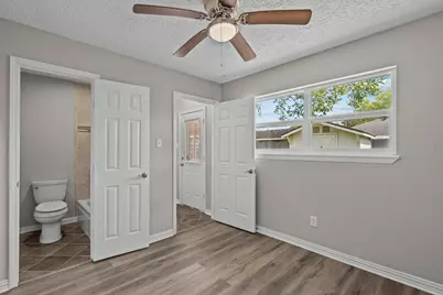 310 Windward Drive, League City, TX 77573 - Photo 5