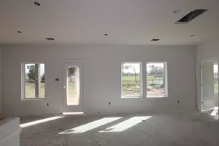 32127 Morning Luster CT, Fulshear, TX 77441 - Photo 3