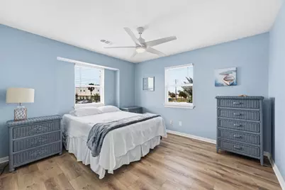 223 Kona Drive, Tiki Island, TX 77554 - Photo 23