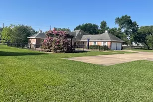 49 E Kitty Hawk St, Richmond, TX 77406 - Photo 11