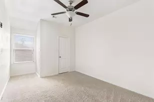 910 S Chamfer Way, Crosby, TX 77532 - Photo 45