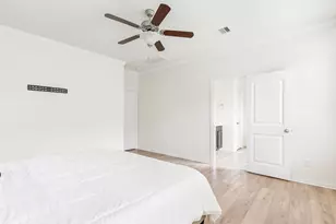 910 S Chamfer Way, Crosby, TX 77532 - Photo 35