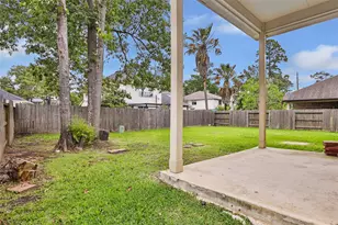 910 S Chamfer Way, Crosby, TX 77532 - Photo 5