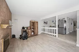 6171 Dryad Dr, Houston, TX 77035 - Photo 11