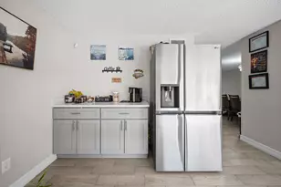 6171 Dryad Dr, Houston, TX 77035 - Photo 9