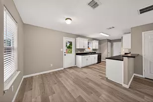 5754 Butch Canyon, San Antonio, TX 78252 - Photo 9
