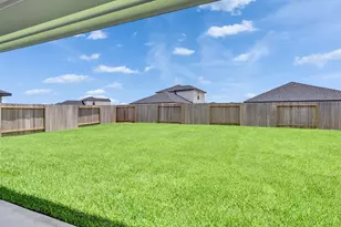 9011 Serene Haven Ln, Iowa Colony, TX 77583 - Photo 23
