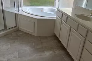 7007 Brookfir Ln, Houston, TX 77040 - Photo 13
