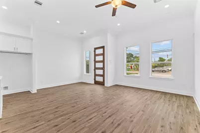 7805 Farnsworth Street #A, Houston, TX 77022 - Photo 5