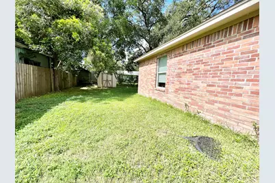 12117 11th Street, Santa Fe, TX 77510 - Photo 3