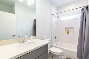 1753 Pasadena St, Houston, TX 77023 - Photo 23
