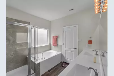 398 Shoreview Drive, Conroe, TX 77303 - Photo 21