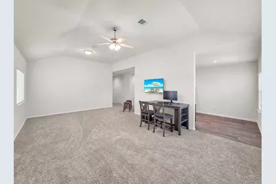 398 Shoreview Drive, Conroe, TX 77303 - Photo 9