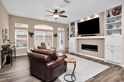 7 Cypress Bayou Court, The Woodlands, TX 77382 - Photo 7