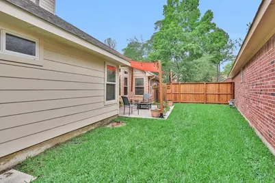7 Cypress Bayou Court, The Woodlands, TX 77382 - Photo 31
