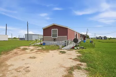 1006 W Toledo Street, Seadrift, TX 77983 - Photo 1