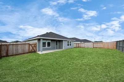 2007 Woodlark Way, Sealy, TX 77474 - Photo 29