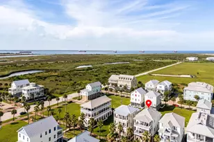 802 Beachtown Passage, Galveston, TX 77550 - Photo 5