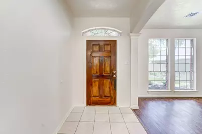8510 Nashwood Court, Houston, TX 77040 - Photo 7