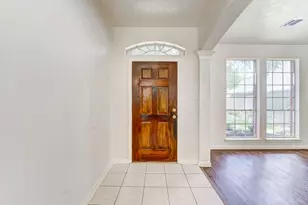 8510 Nashwood Ct, Houston, TX 77040 - Photo 7