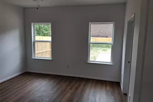 6835 Landor St, Houston, TX 77028 - Photo 7