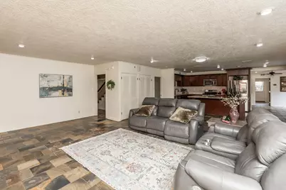 1280 Cherokee Lane, Beaumont, TX 77702 - Photo 17