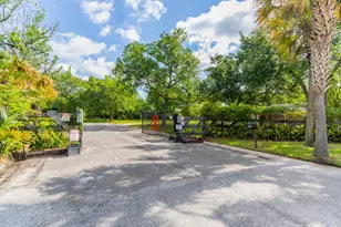 1280 Cherokee Ln, Beaumont, TX 77702 - Photo 1