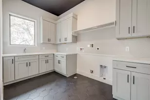 1306 Crocker St, Houston, TX 77019 - Photo 29