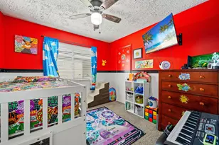 327 Brompton Ct, Highlands, TX 77562 - Photo 15