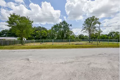 1902 Arizona Avenue, League City, TX 77573 - Photo 1