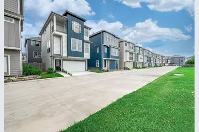 2022 Groveland Glen Drive, Houston, TX 77051 - Photo 5