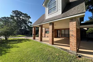 240 Edgewood Dr, Montgomery, TX 77356 - Photo 5