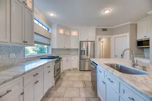240 Edgewood Dr, Montgomery, TX 77356 - Photo 13