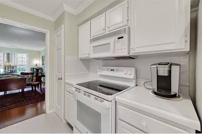 14191 Misty Meadow Lane, Houston, TX 77079 - Photo 15